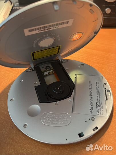 CD Плеер Samsung и 2 диктофона из 2003-2010 гг