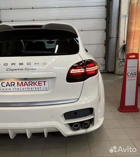 Фонари задние Black Porsche Cayenne 958 LED