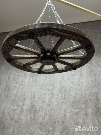 Люстра большая колесо от телеги
