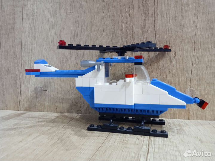 Lego полицейский вертолет