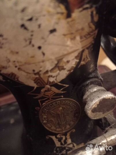 Швейная машина Singer