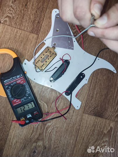 Пикгард stratocaster HSS японские звучки