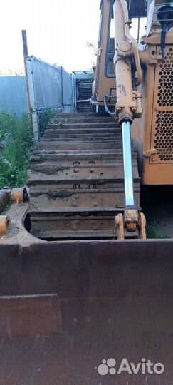 Komatsu D65E-12, 1992