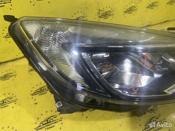 Фара передняя правая Opel Astra J