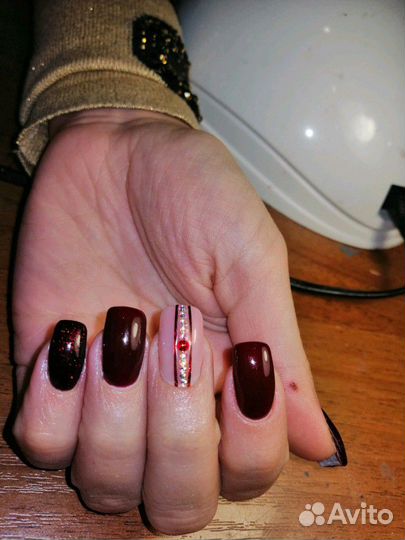 Наращивание ногтей. Педикюр