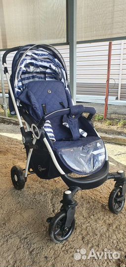 Прогулочная коляска