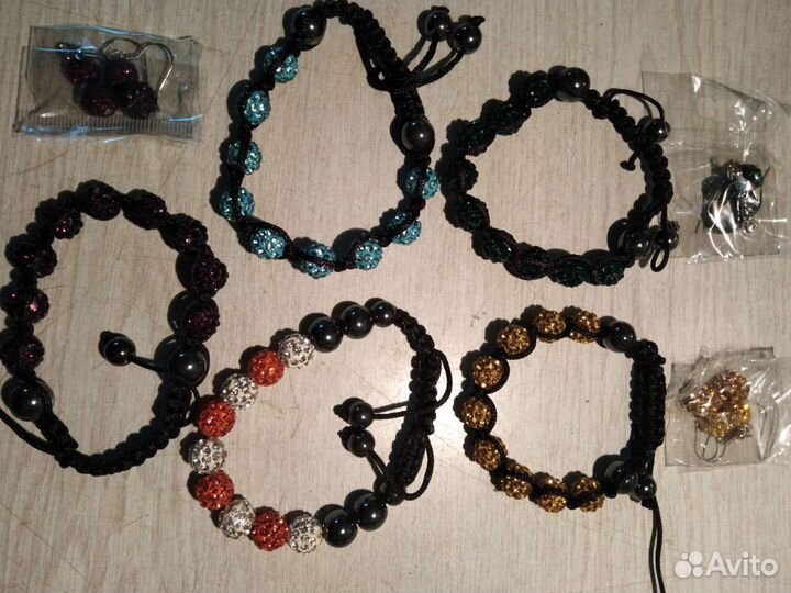 Браслеты 