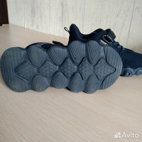 Кросовки на мальчика