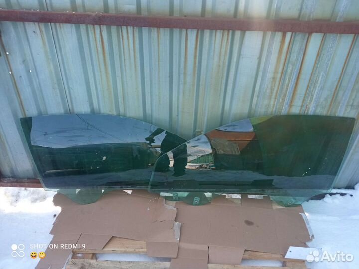 Стекло переднее левое Mercedes w203 купе