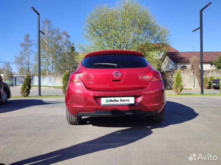 Opel Astra 1.6 AT, 2010, 122 330 км