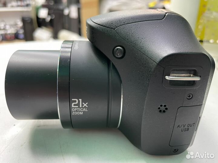 Фотоаппарат Sony DSC-H100