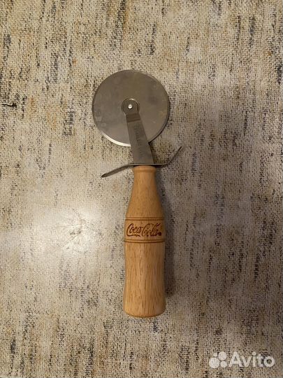 Нож для пиццы Coca Cola