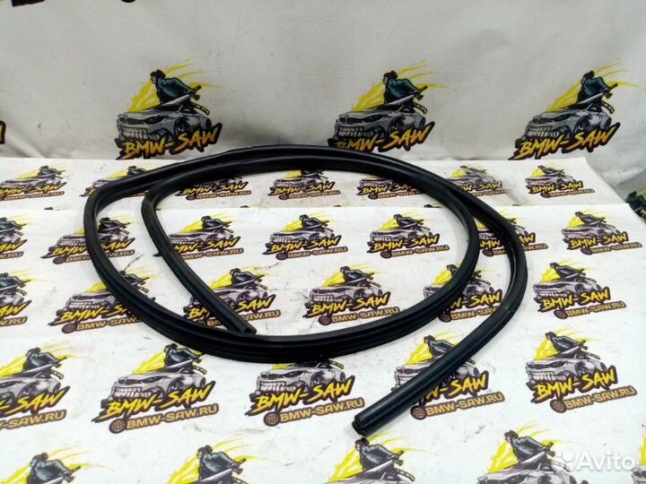 Уплотнитель двери передний правый Bmw 3 E36 sedan