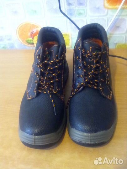 Ботинки кожанные