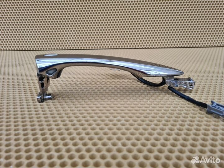 Ручка двери передняя правая Infiniti M Q70 Y51