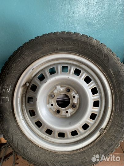 Резина на дисках, nokian hakkapeliitta 175 65 r14