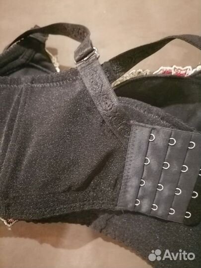 Бюстгалтер