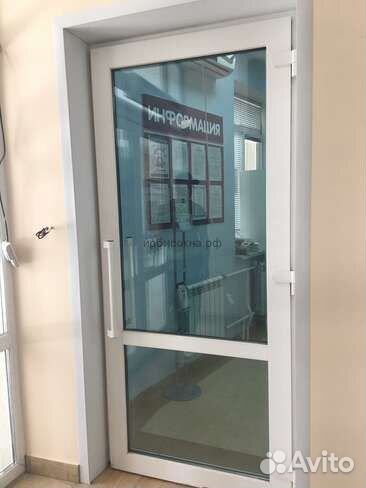 Дверь пластиковая входная