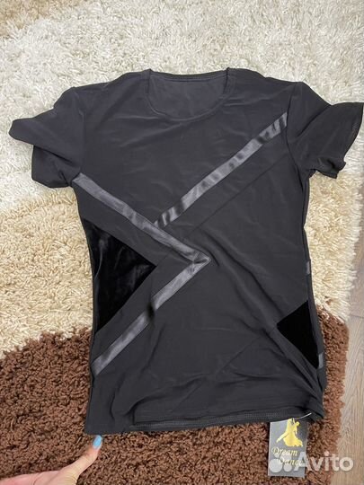 Продаю танцевальную форму для мальчика