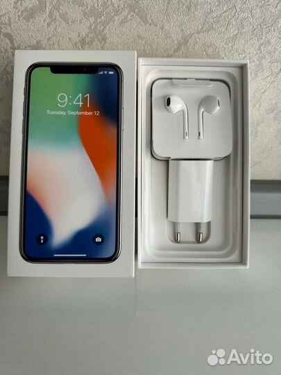 iPhone X, 64 ГБ