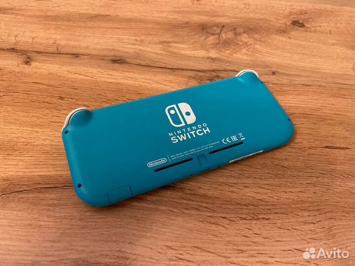 Nintendo switch lite (+Zelda в комплекте)