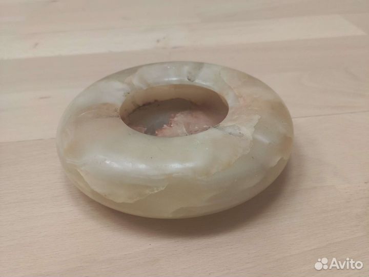 Пепельница из оникса