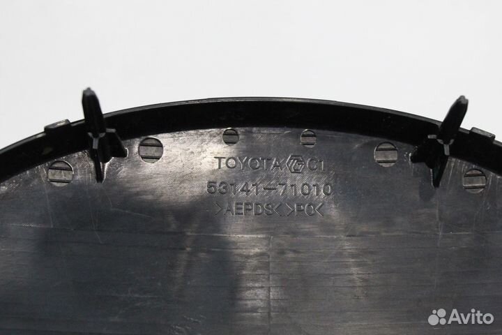 Land cruiser 200 Эмблема под дистроник 2015-2021