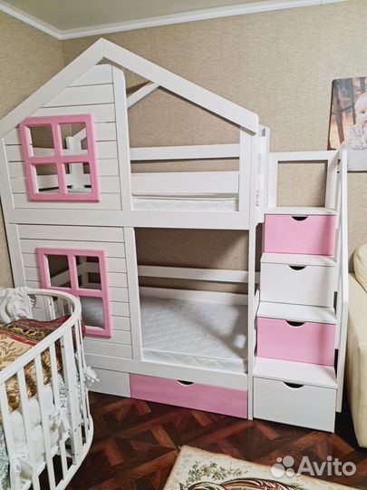 Кровать детская