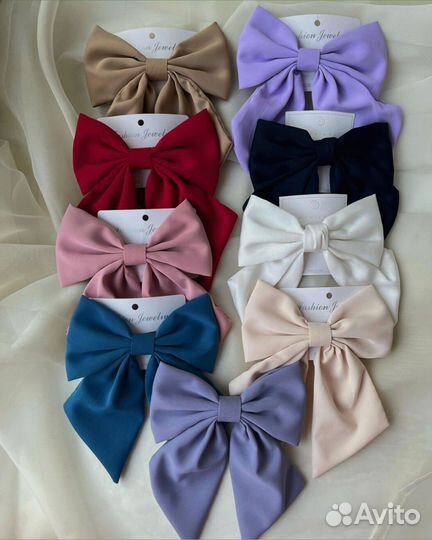 Бант на заколке