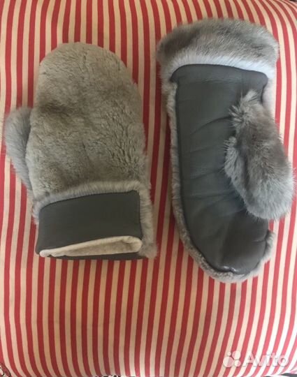 Варежки голубая норка