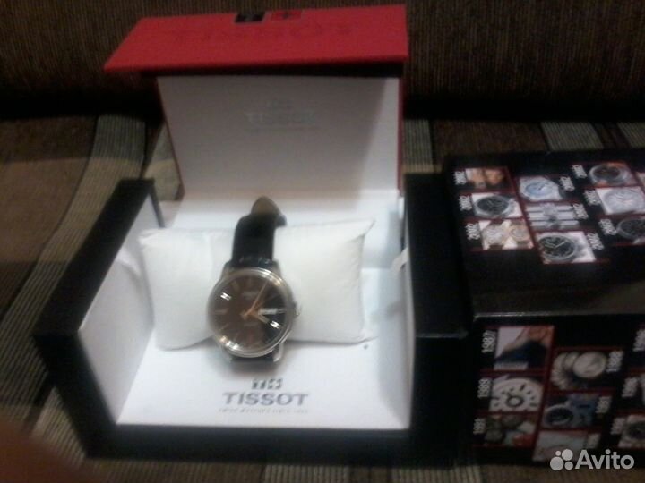 Часы tissot Швейцария