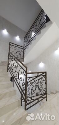 Кованые перила для лестницы