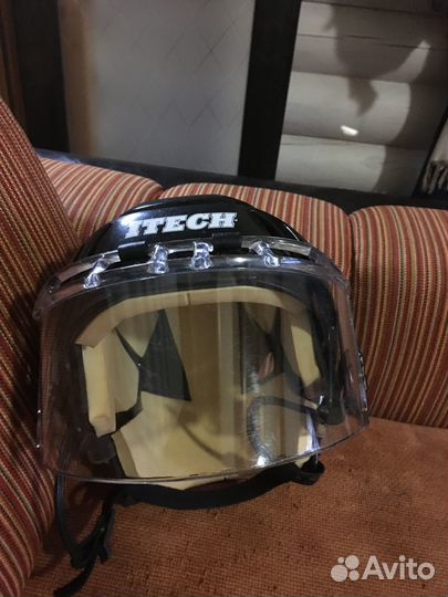 Шлем хоккейный itech
