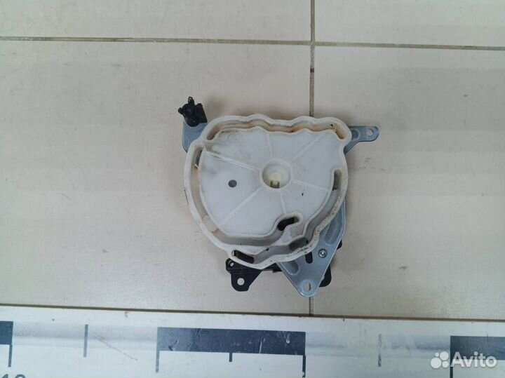 Моторчик заслонки печки Toyota Avensis T250 2003-2009
