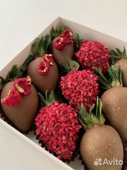 Клубника в шоколаде подарочный набор сегодня