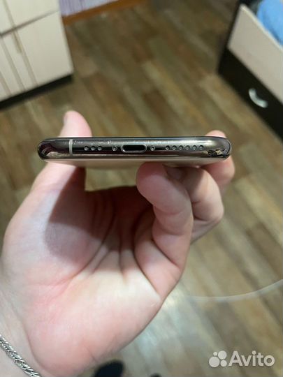 Телефон iPhone 11 про 256