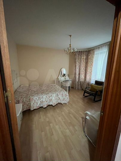 2-к. квартира, 75 м², 1/5 эт.