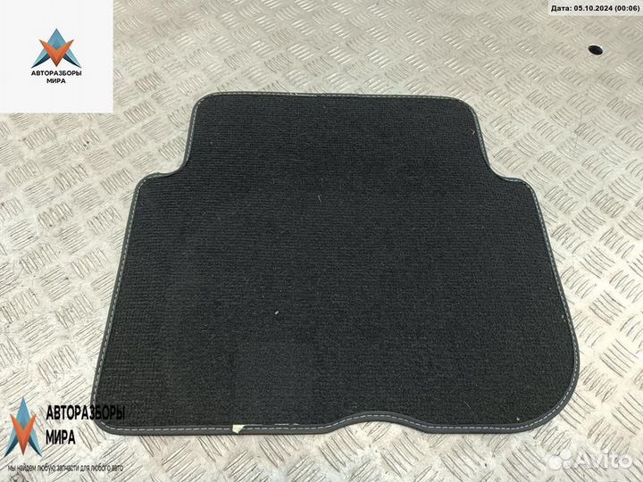 Ковер салонный Volkswagen Touran 2-й рест. 2012