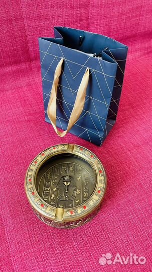 Пепельница металлическая (цветной металл)