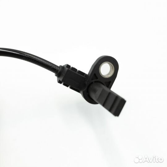 Датчик ABS Renault Duster передний