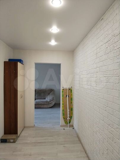 2-к. квартира, 47 м², 3/9 эт.