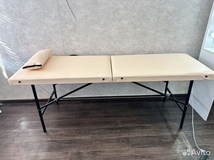 Кушетка для наращивания ресниц