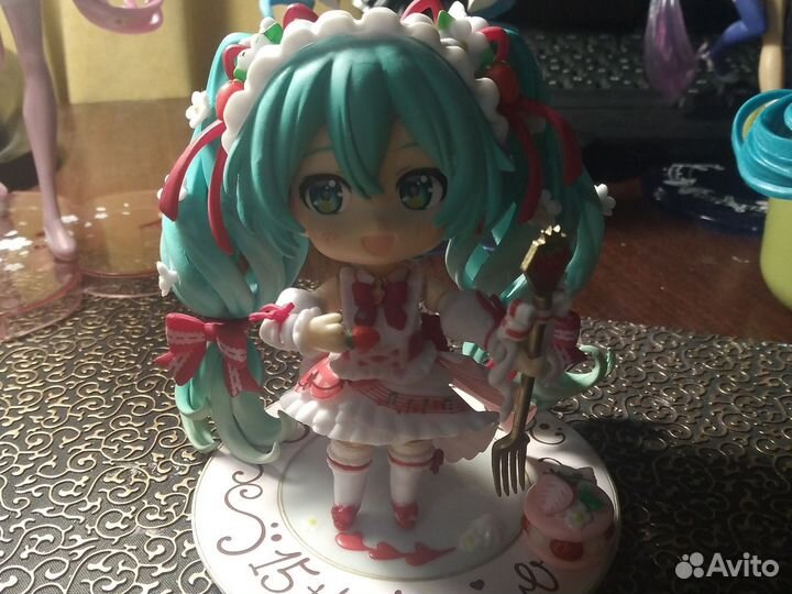 Куклы пластмассовые