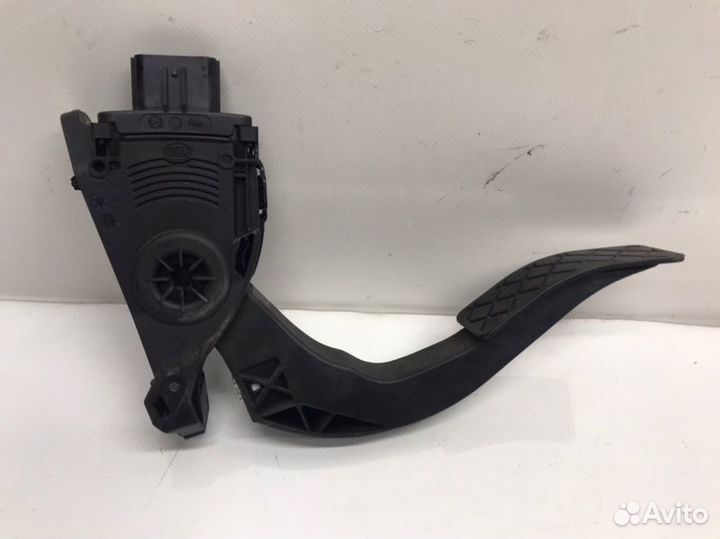 Педаль газа Audi A5 8T3 3.2 2009