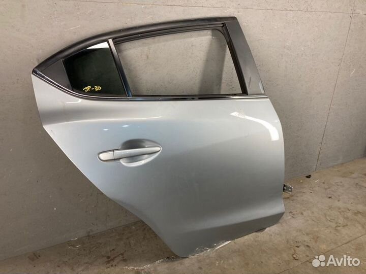 Дверь Mazda 3 BM