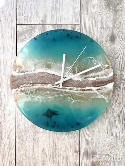 Часы 30 см