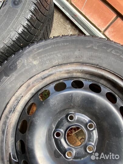 Michelin X-Ice 215/60 R16