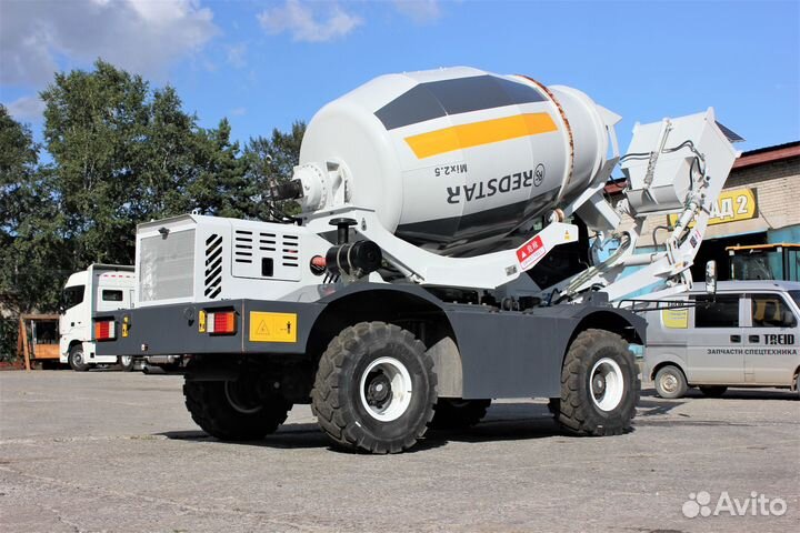 Автобетоносмеситель Redstar HK2.5, 2023