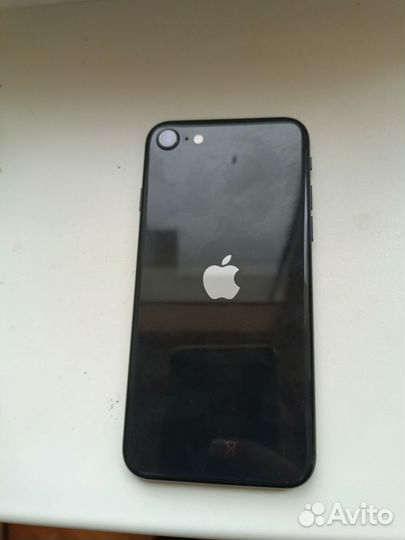 iPhone SE (2020), 64 ГБ