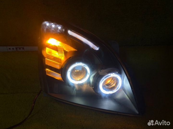 Фара передняя Toyota Land Cruiser Prado 145500